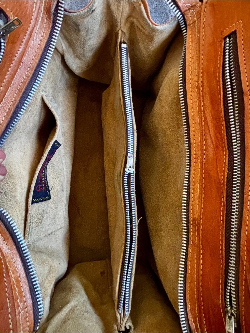 Avelar’s Productos Embossed Leather Bag Mexico Guadalajara